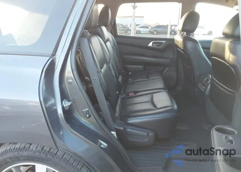 2014 Nissan Pathfinder Platinum z USA, uszkodzony, nr VIN 5N1AR2MM2EC713339